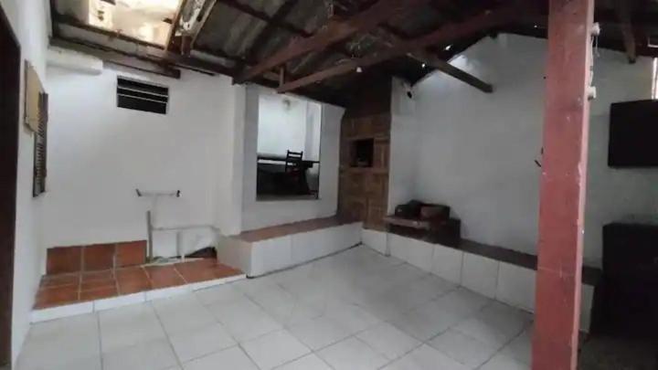 Casa 3 2 Banheiros Sc Florianopolis